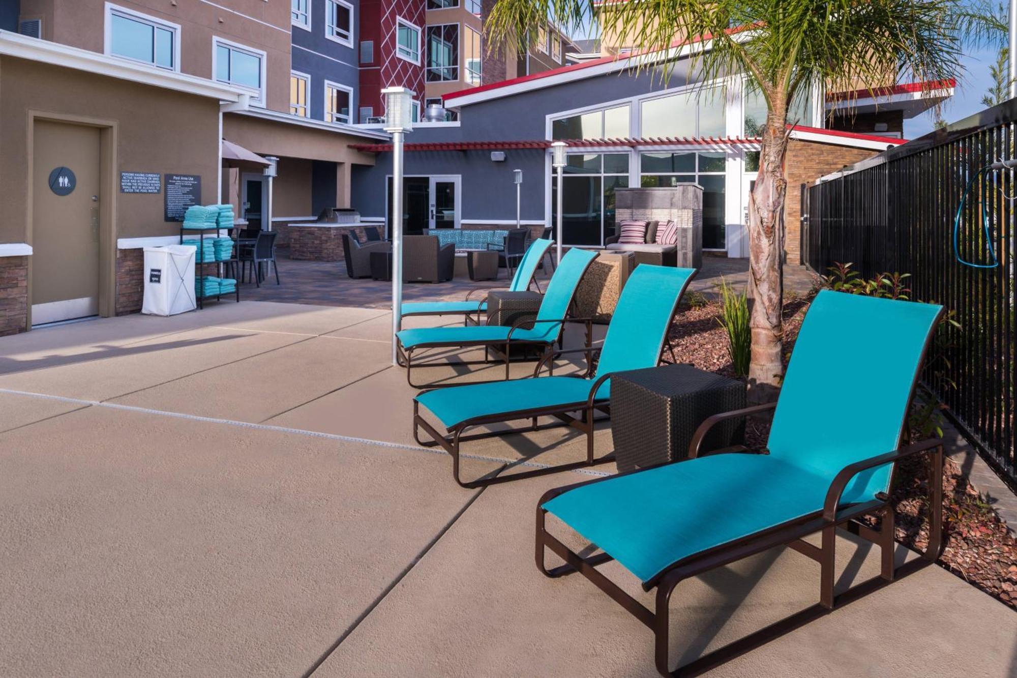 Residence Inn By Marriott Temecula Murrieta Exterior photo