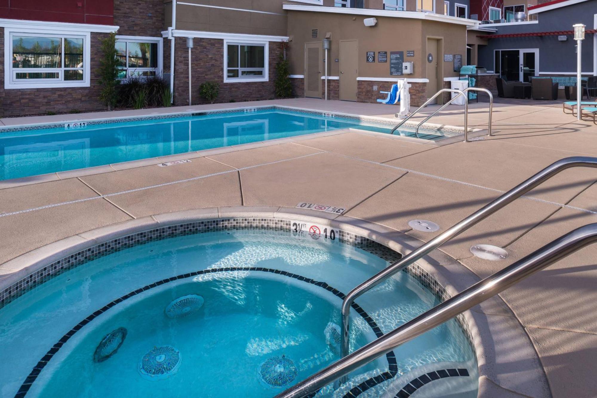 Residence Inn By Marriott Temecula Murrieta Exterior photo
