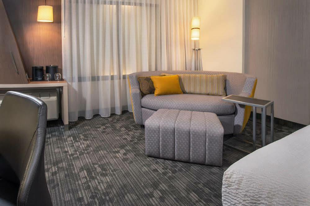 Residence Inn By Marriott Temecula Murrieta Exterior photo